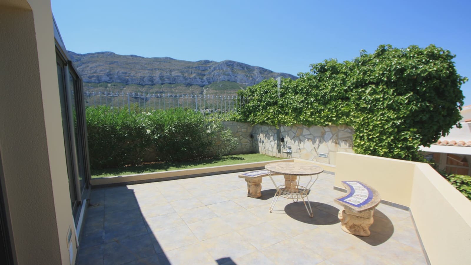 5 Zimmer Villa zu verkaufen in Denia mit Pool Garage - 785.000 € (Ref: 9619811)