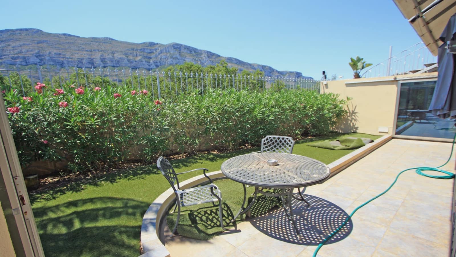 5 Zimmer Villa zu verkaufen in Denia mit Pool Garage - 785.000 € (Ref: 9619811)