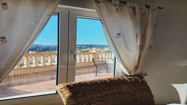 3 soveværelse Rækkehus til salg i Gata de Gorgos med swimmingpool - € 279.000 (Ref: 9706127)