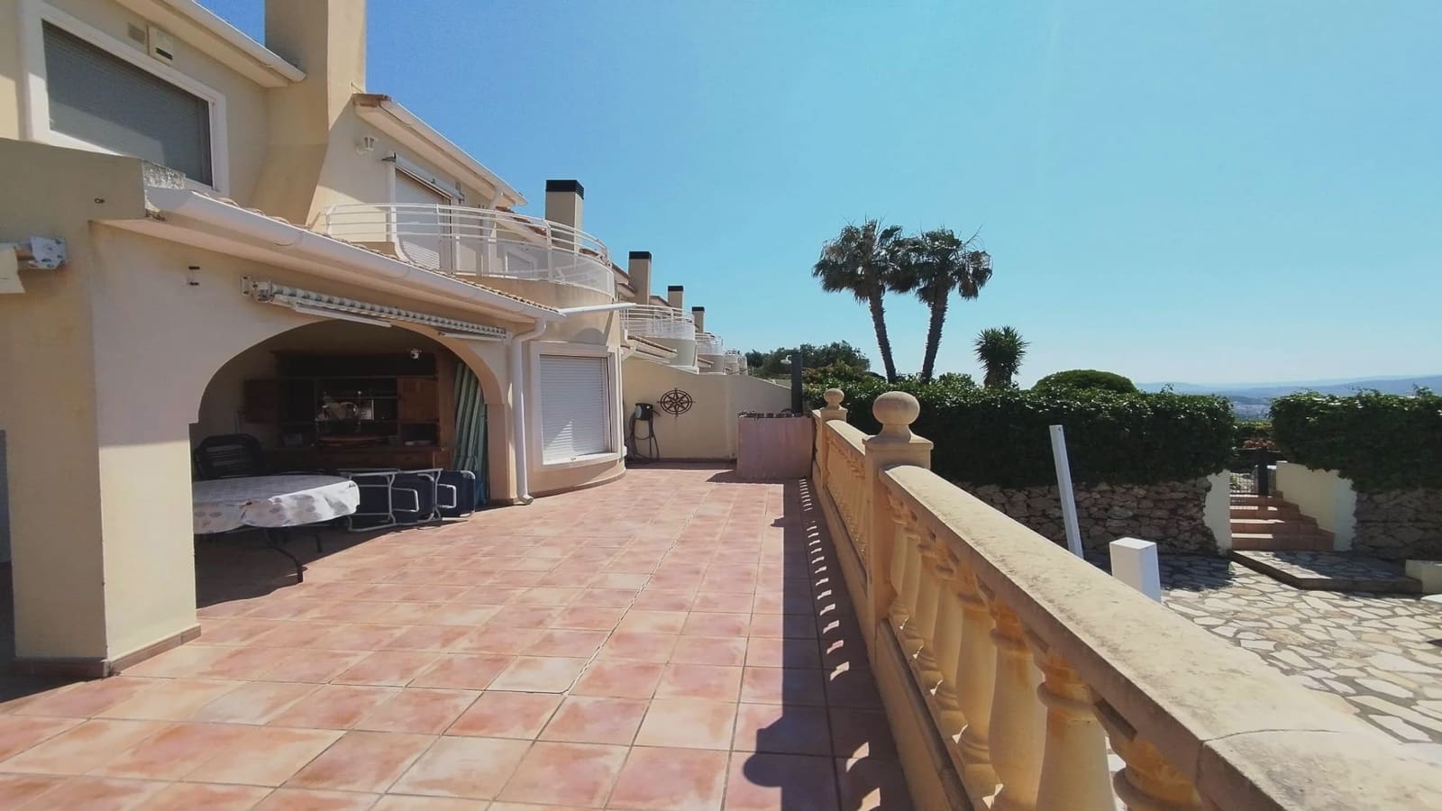 3 bedroom Terraced Villa for sale in Gata de Gorgos with pool - € 279,000 (Ref: 9706127)