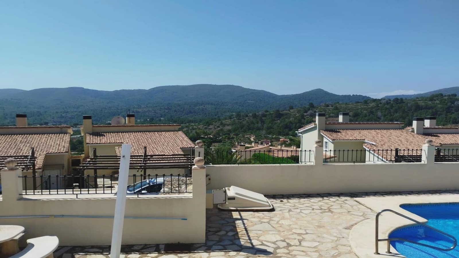 3 bedroom Terraced Villa for sale in Gata de Gorgos with pool - € 279,000 (Ref: 9706127)