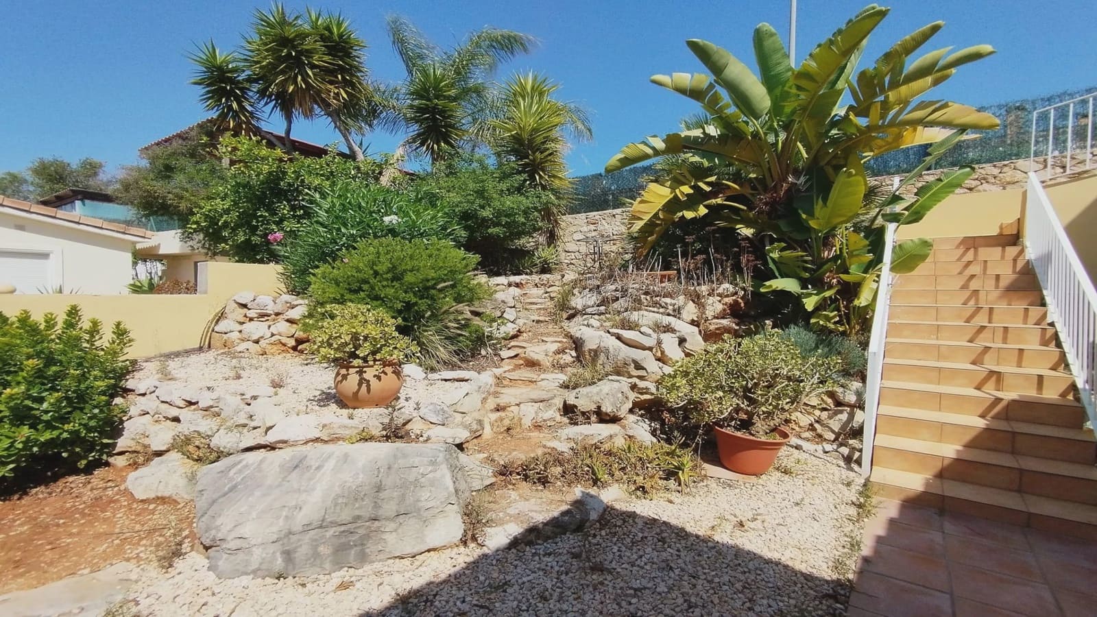 3 bedroom Terraced Villa for sale in Gata de Gorgos with pool - € 279,000 (Ref: 9706127)