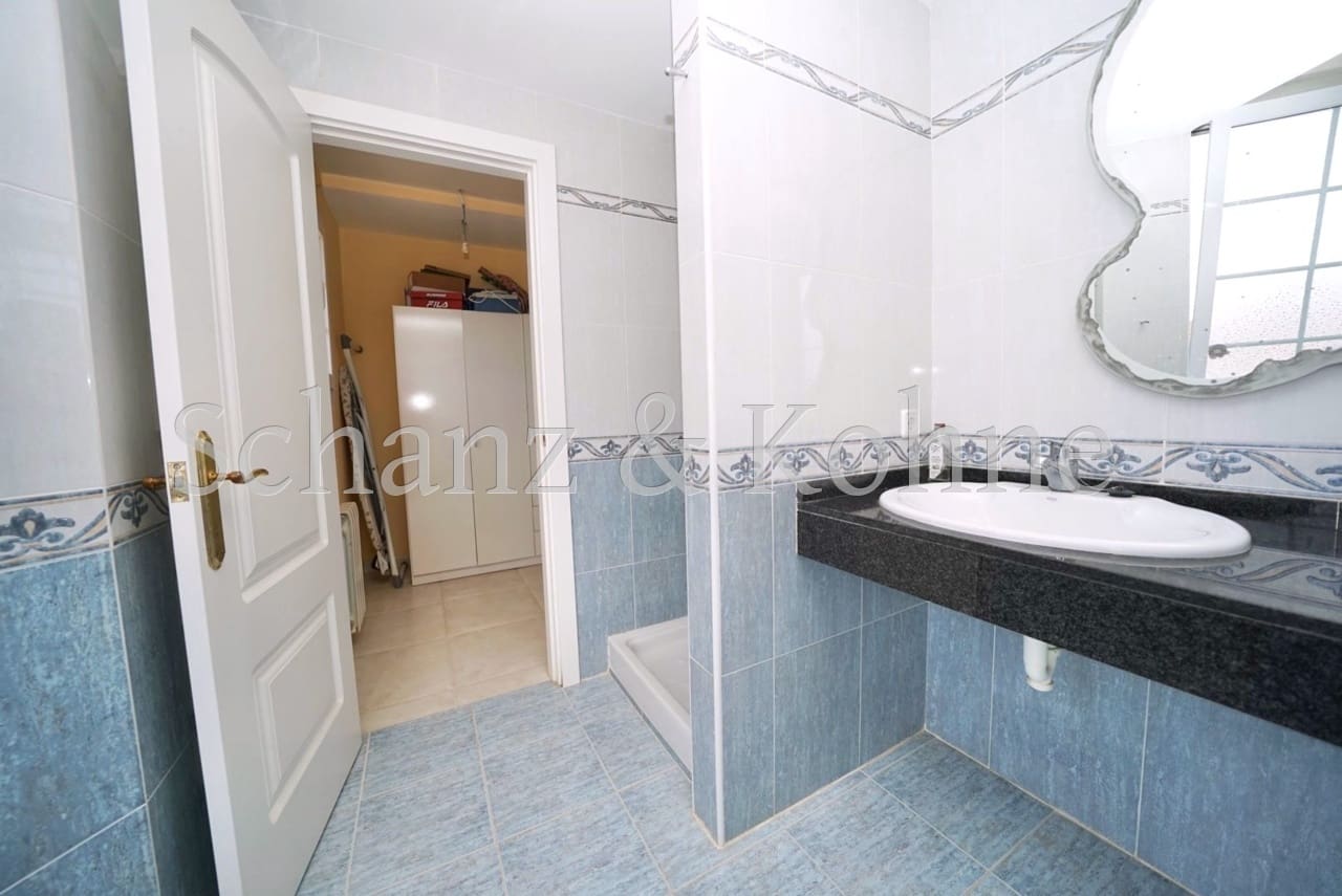 3 soveværelse Byhus til salg i Tolleric med swimmingpool - € 1.200.000 (Ref: 7758597)