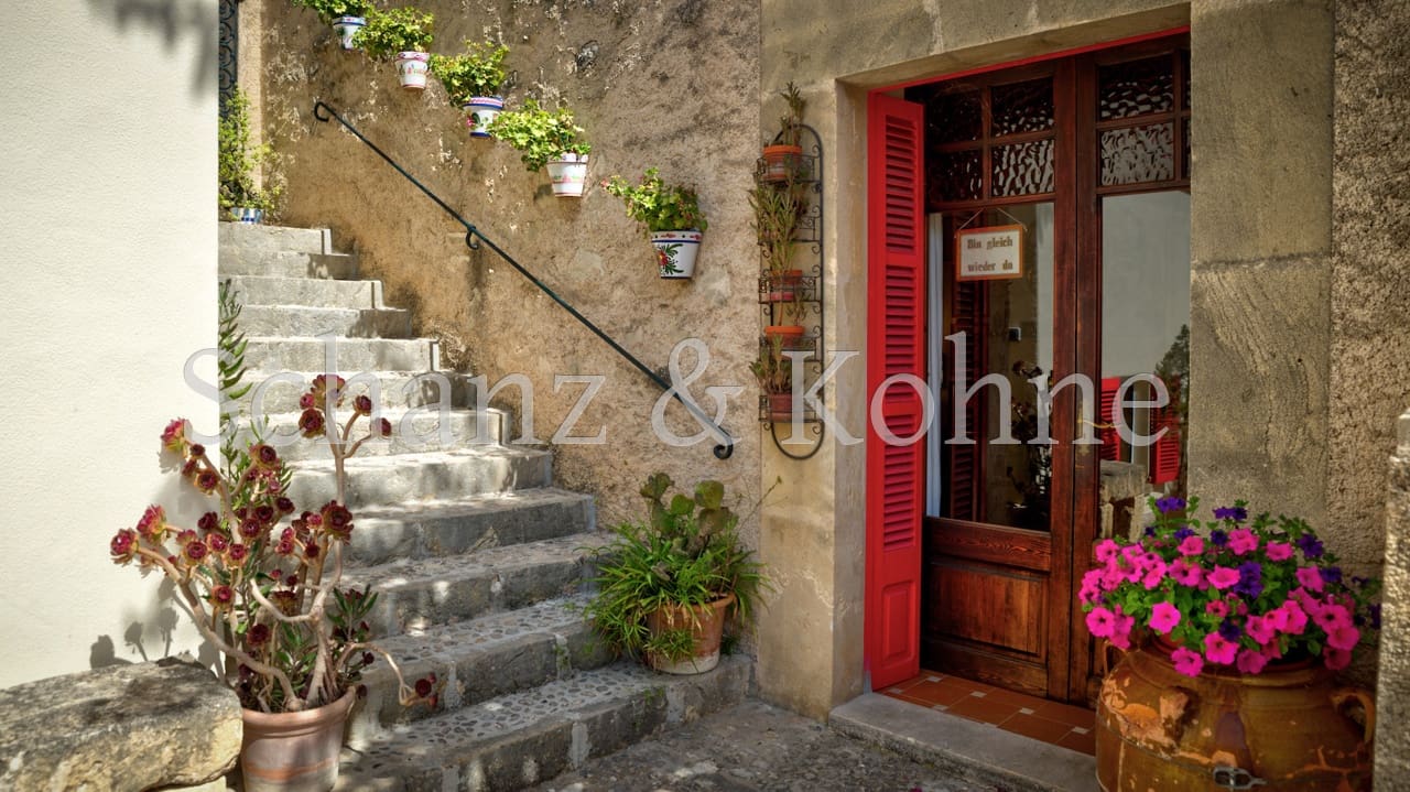 9 soveværelse Byhus til salg i Montuiri med swimmingpool - € 995.000 (Ref: 7758616)