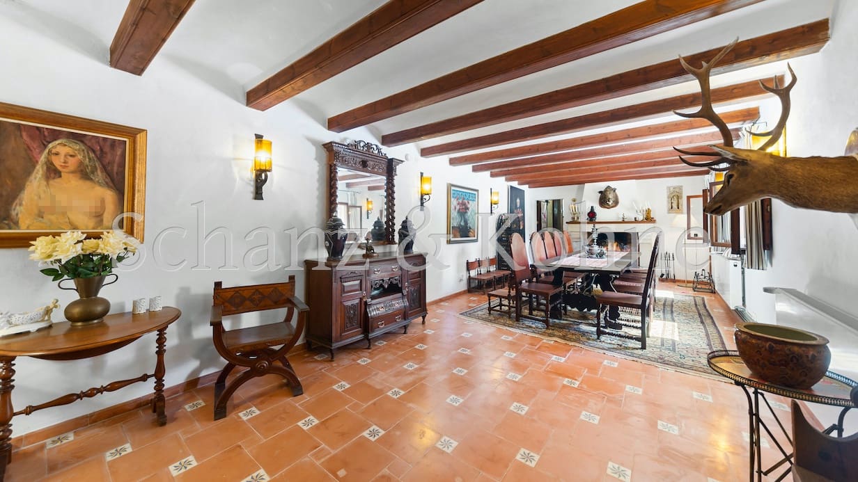 9 soveværelse Byhus til salg i Montuiri med swimmingpool - € 995.000 (Ref: 7758616)