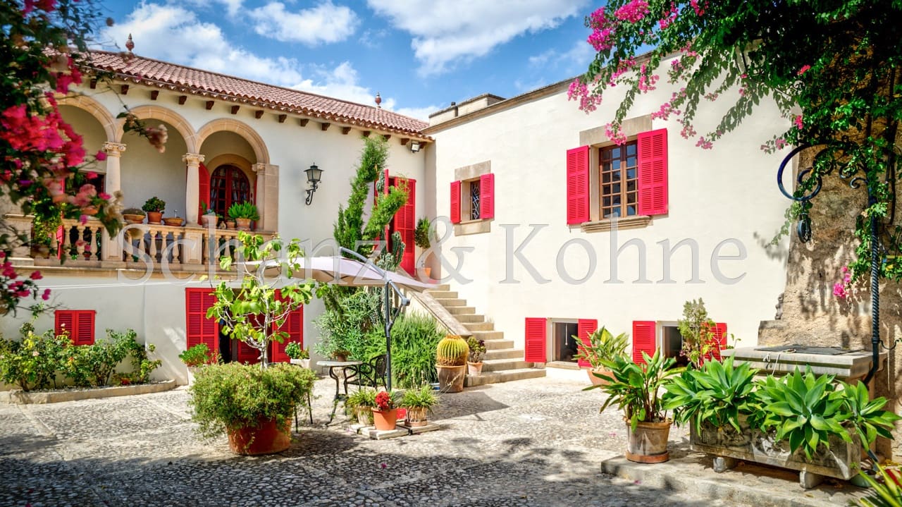 9 soveværelse Byhus til salg i Montuiri med swimmingpool - € 995.000 (Ref: 7758616)