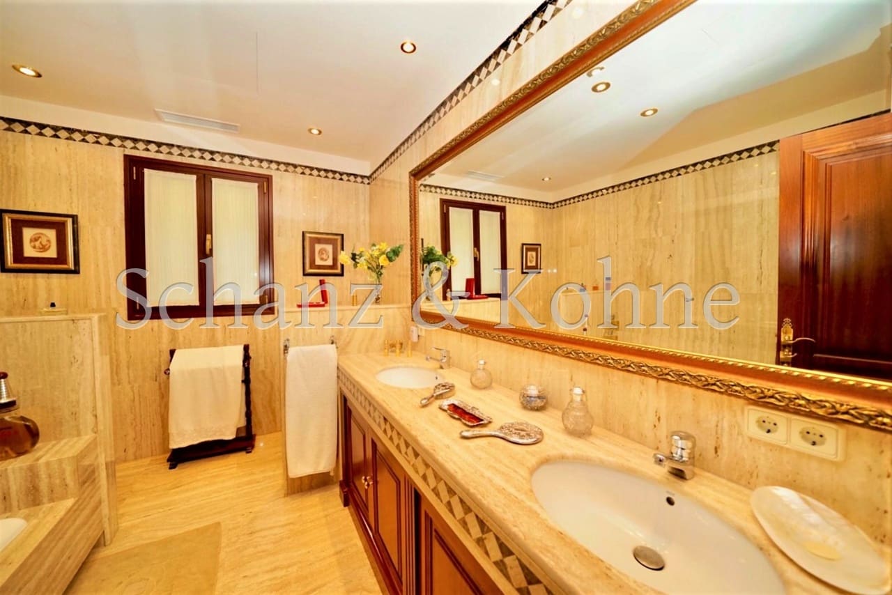 5 soveværelse Villa til salg i Son Veri Nou med swimmingpool - € 4.800.000 (Ref: 7766609)