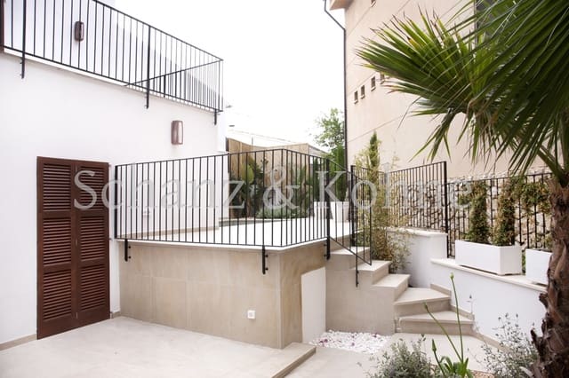 2 soveværelse Byhus til salg i Genova, Palma de Mallorca med swimmingpool - € 945.000 (Ref: 7771381)
