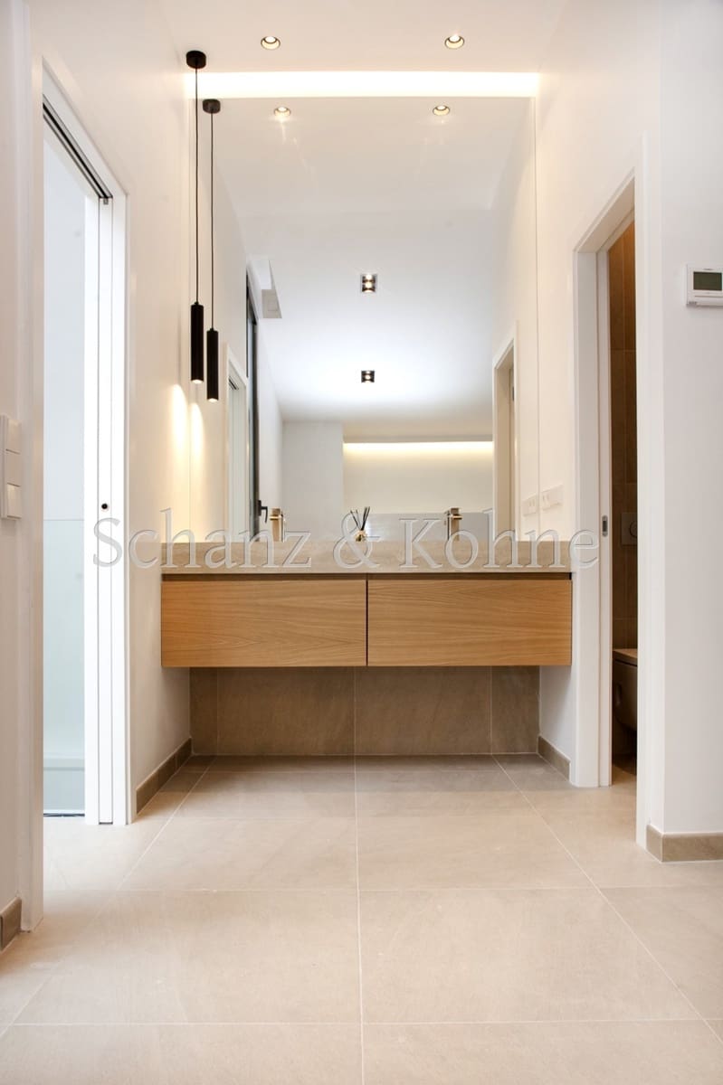 2 soveværelse Byhus til salg i Genova med swimmingpool - € 945.000 (Ref: 7771381)