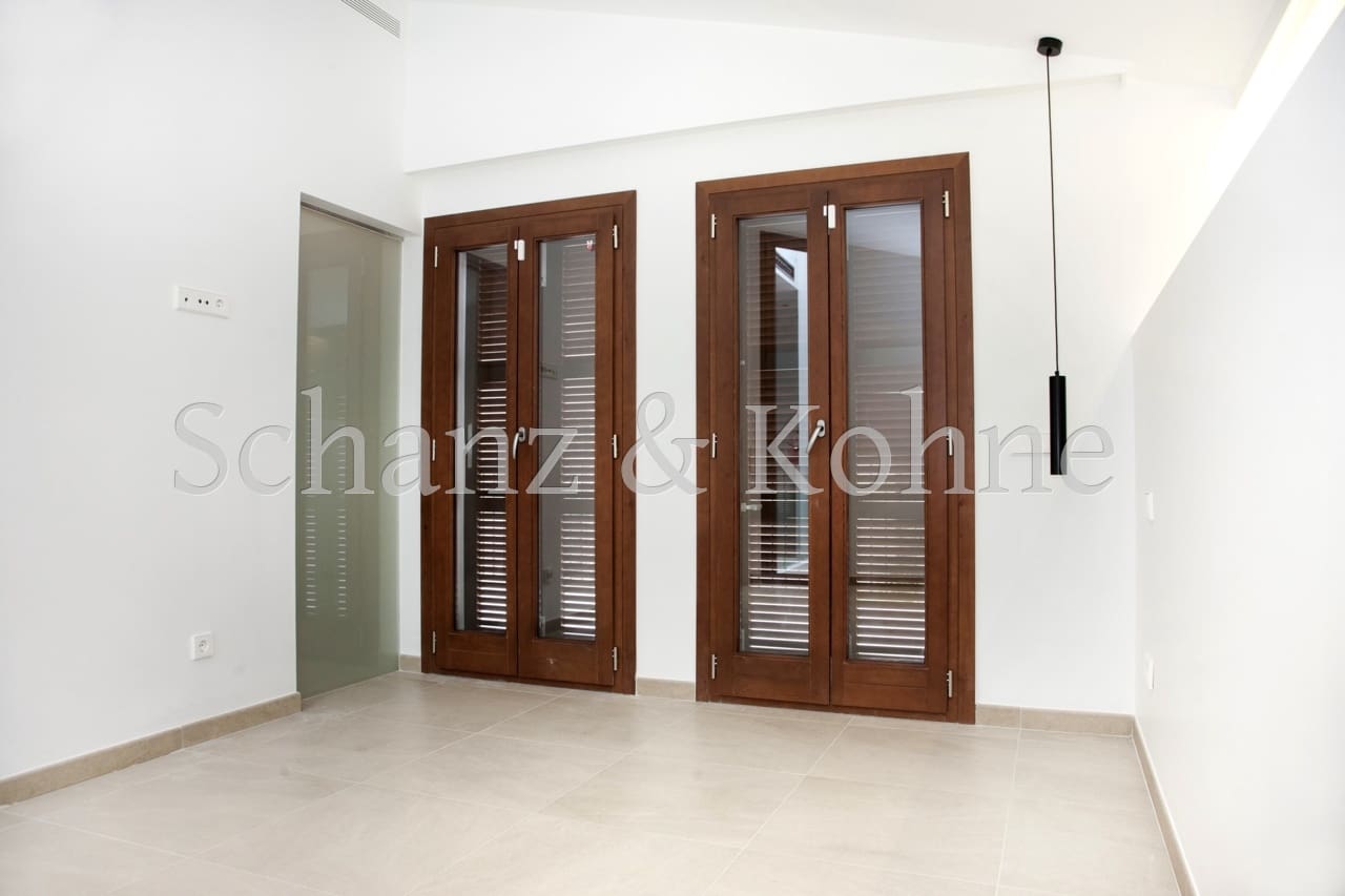 2 soveværelse Byhus til salg i Genova med swimmingpool - € 945.000 (Ref: 7771381)