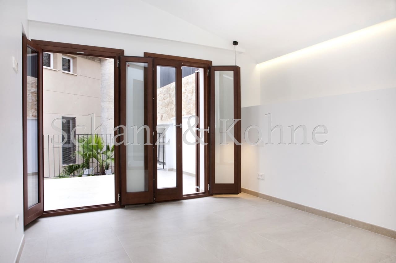 2 soveværelse Byhus til salg i Genova med swimmingpool - € 945.000 (Ref: 7771381)