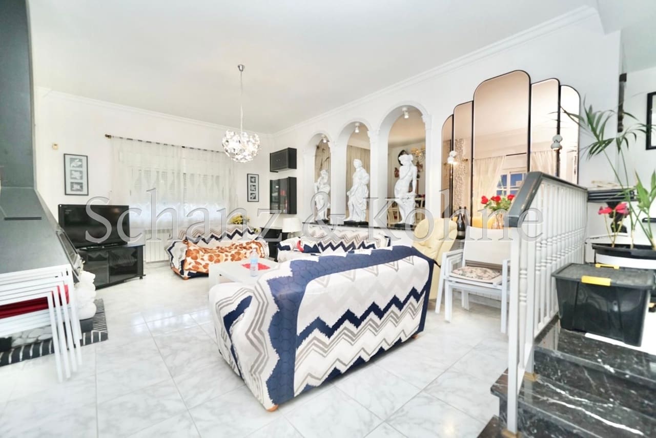 4 soveværelse Byhus til salg i Playa de Palma med swimmingpool - € 1.599.000 (Ref: 7773339)