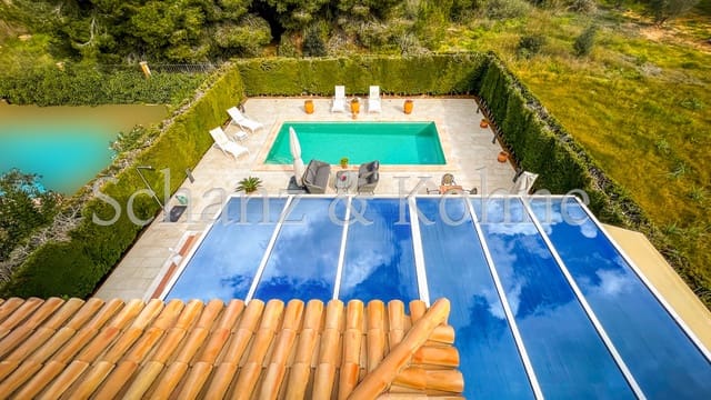 4 soveværelse Byhus til salg i Las Maravillas, Palma de Mallorca med swimmingpool - € 1.300.000 (Ref: 7777304)