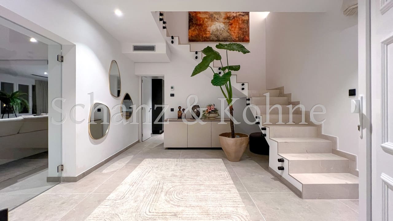 4 quarto Moradia para venda em Las Maravillas - 1 680 000 € (Ref: 7970227)