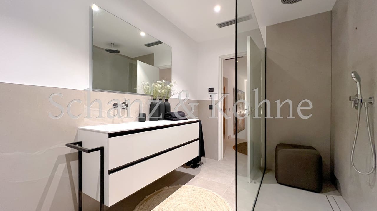 4 quarto Moradia para venda em Las Maravillas - 1 680 000 € (Ref: 7970227)