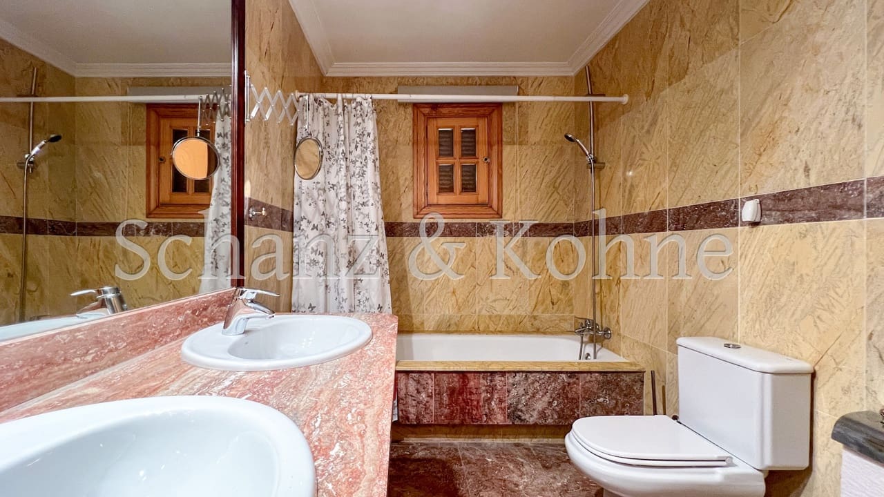 5 soveværelse Villa til salg i Las Maravillas - € 1.650.000 (Ref: 8005754)