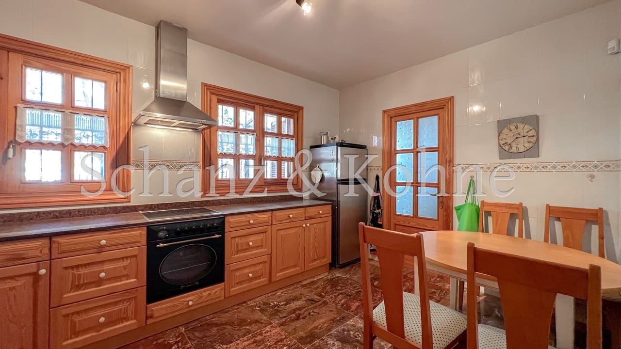 5 soveværelse Villa til salg i Las Maravillas - € 1.650.000 (Ref: 8005754)