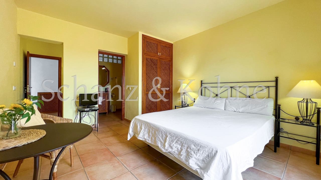 9 chambre Finca/Maison de Campagne à vendre à Felanitx avec piscine - 1 798 000 € (Ref: 8152051)