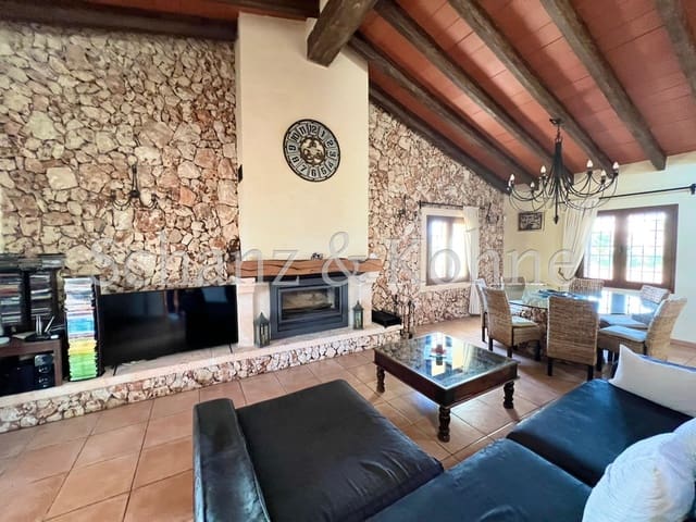 3 bedroom Finca/Country House for sale in Campos with pool - € 1,575,000 (Ref: 8169872)