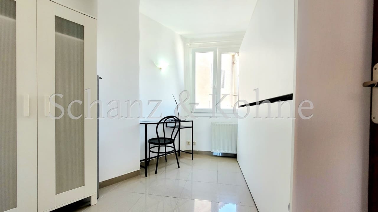 3 soveværelse Lejlighed til leje i Palma de Mallorca - € 1.800 (Ref: 8211077)