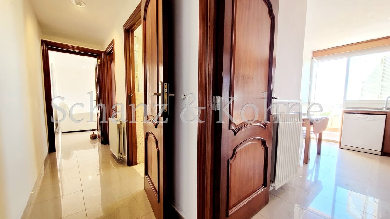 3 soveværelse Lejlighed til leje i Palma de Mallorca - € 1.800 (Ref: 8211077)