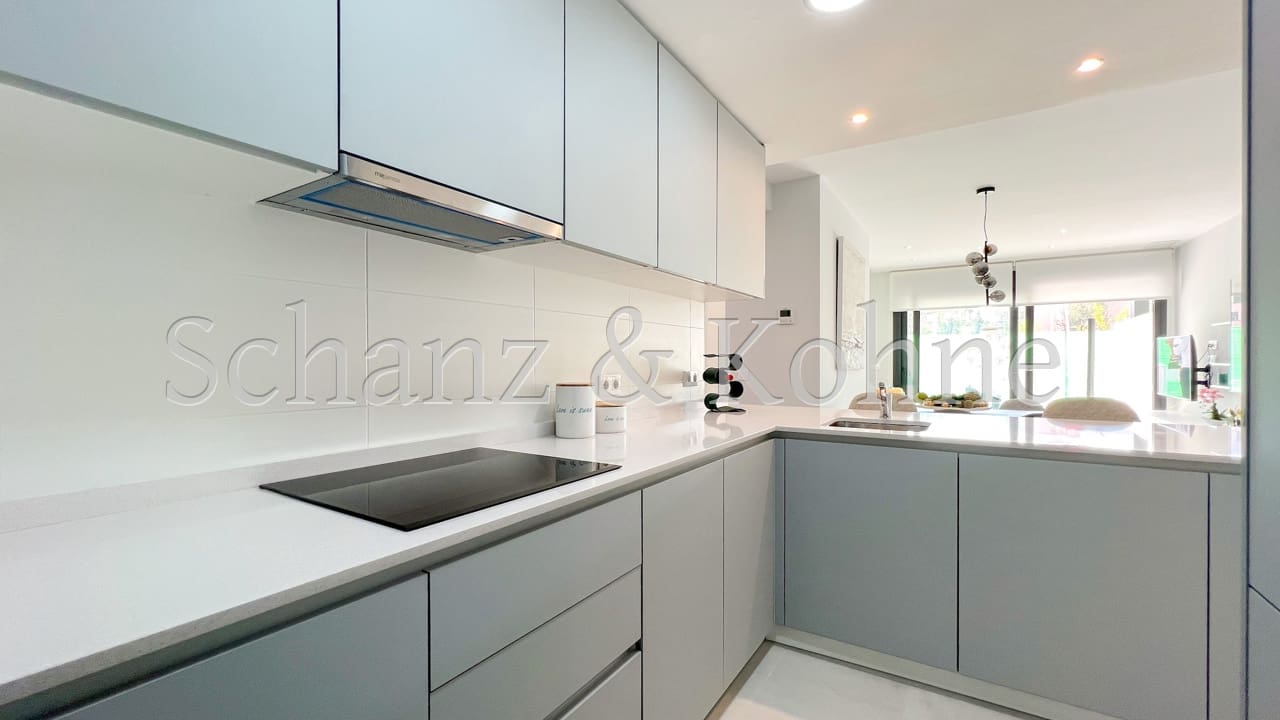 2 soveværelse Lejlighed til salg i Sa Coma med swimmingpool - € 389.000 (Ref: 8349155)