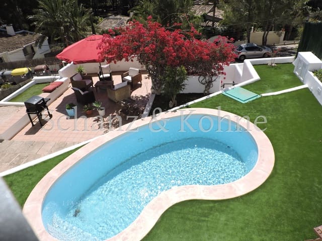 3 sypialnia Willa na sprzedaż w Costa de la Calma, Calvià z basenem - 1 350 000 € (Ref: 8397992)