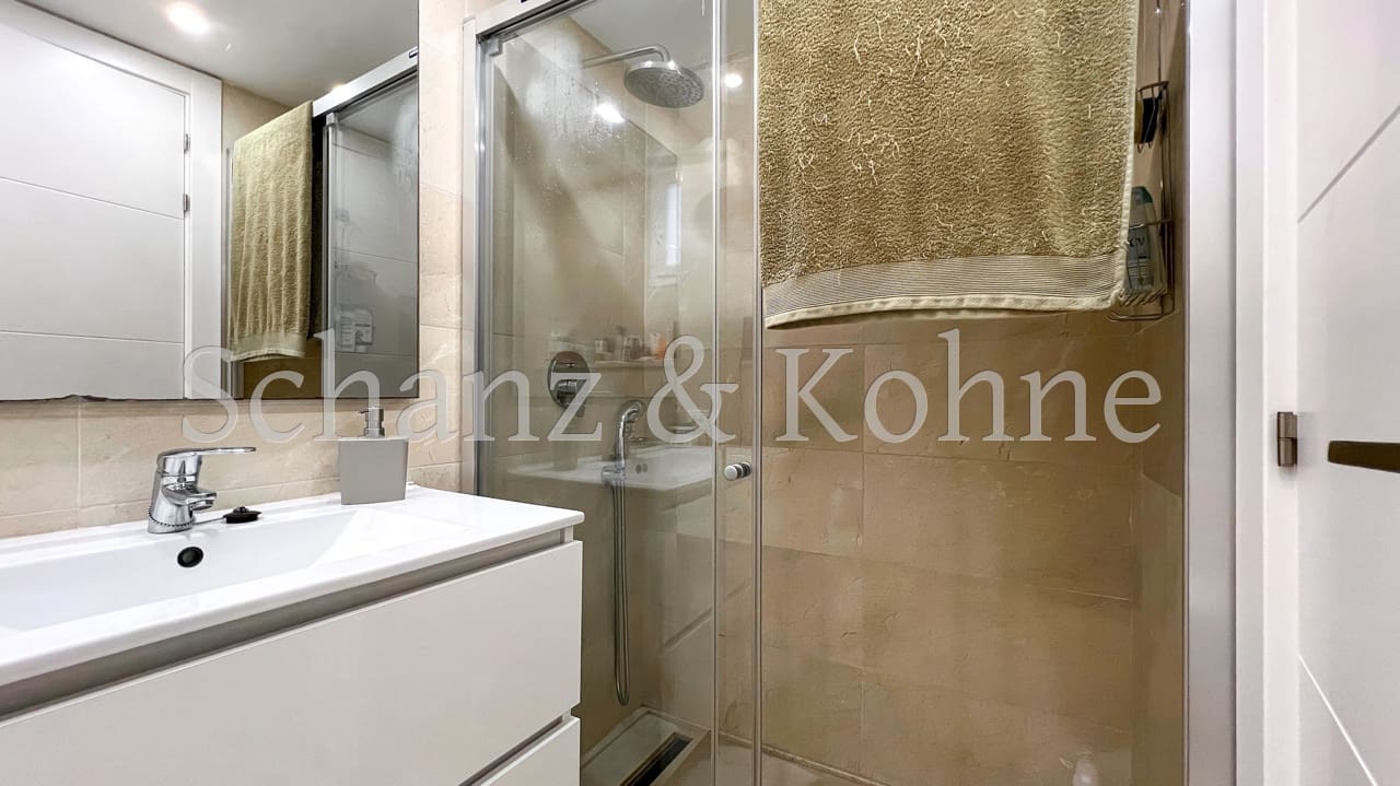 3 bedroom Flat for sale in L'Arenal / S'Arenal - € 465,000 (Ref: 8555710)