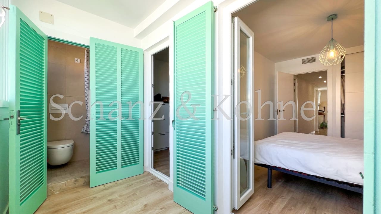 3 bedroom Flat for sale in L'Arenal / S'Arenal - € 465,000 (Ref: 8555710)