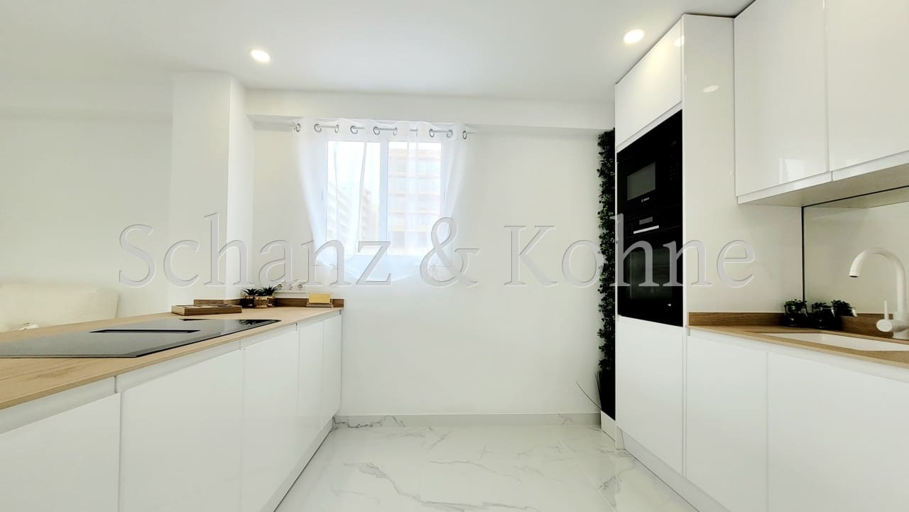 3 soveværelse Lejlighed til salg i L'Arenal / S'Arenal - € 495.000 (Ref: 8838056)