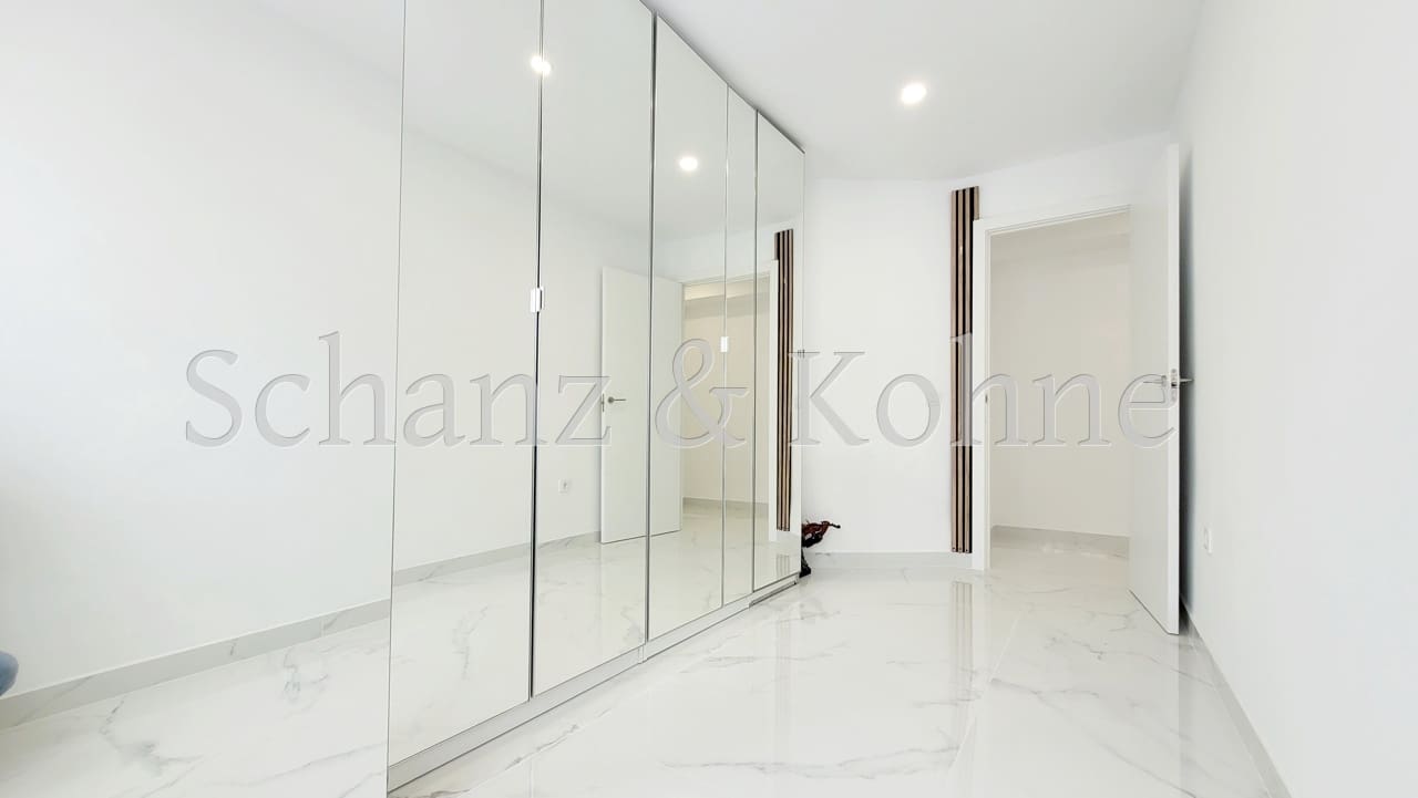 3 soveværelse Lejlighed til salg i L'Arenal / S'Arenal - € 495.000 (Ref: 8838056)