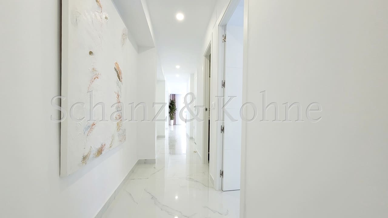 3 soveværelse Lejlighed til salg i L'Arenal / S'Arenal - € 495.000 (Ref: 8838056)