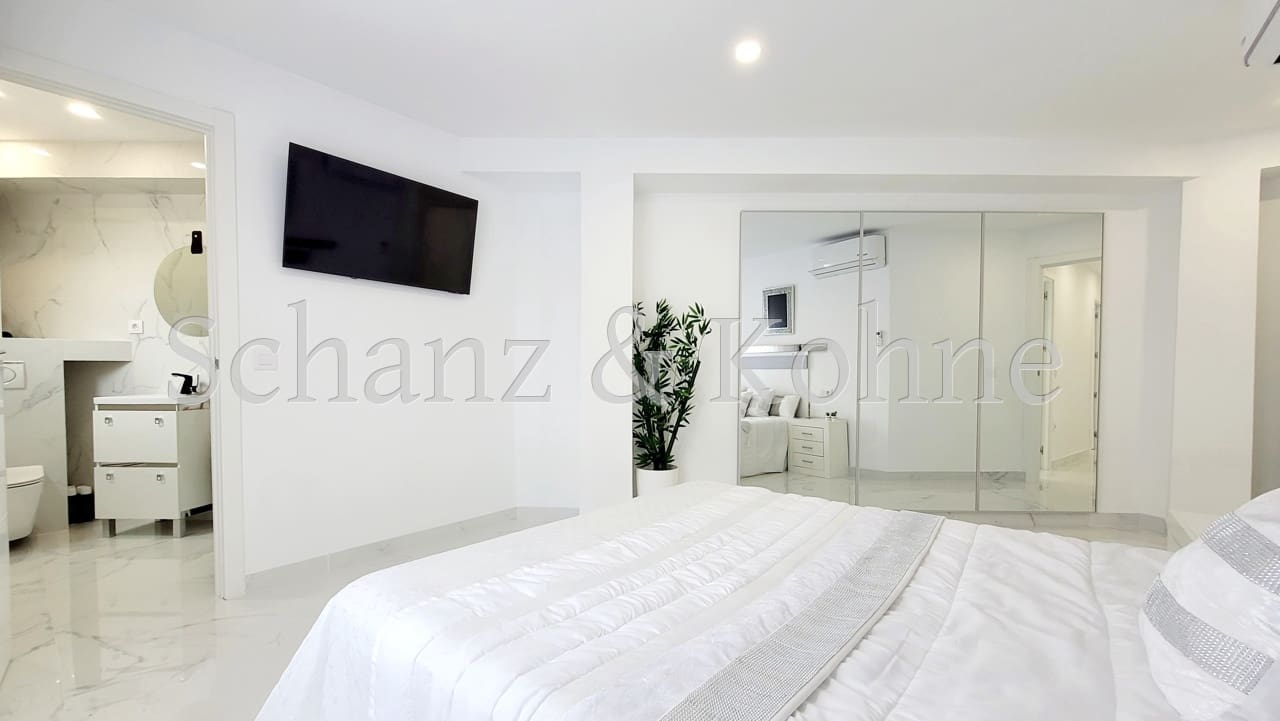 3 soveværelse Lejlighed til salg i L'Arenal / S'Arenal - € 495.000 (Ref: 8838056)