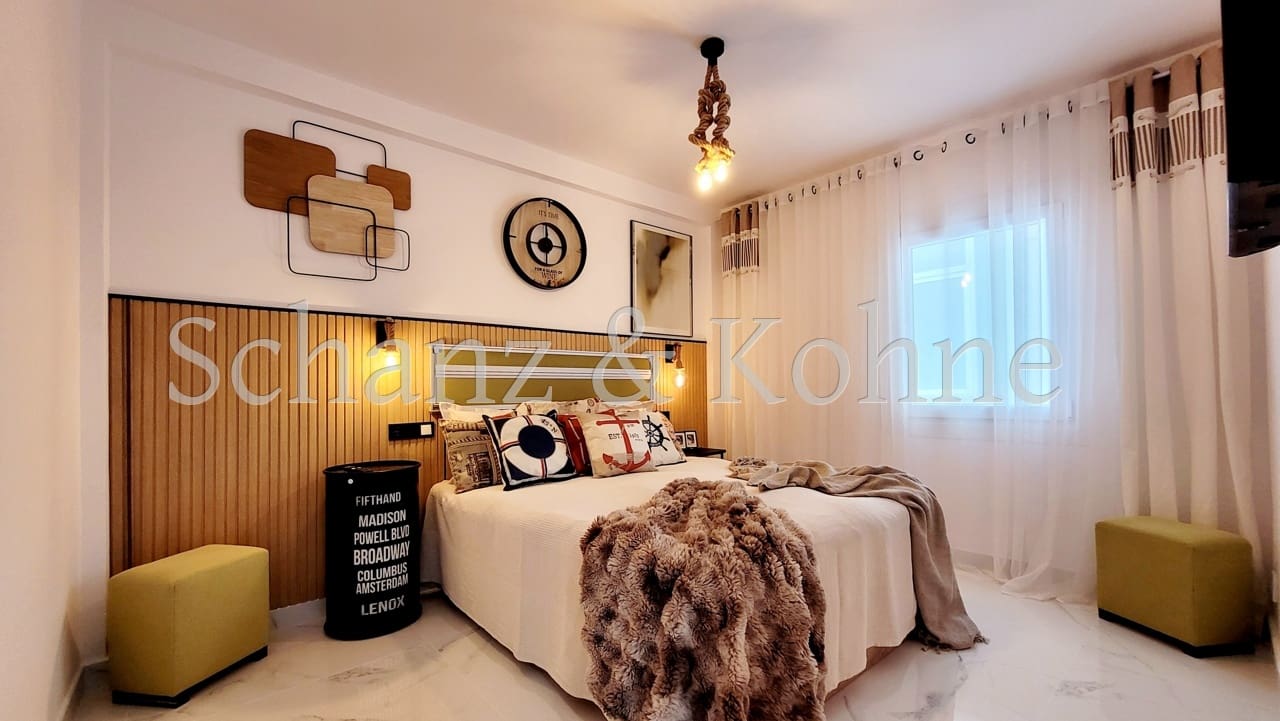 4 soveværelse Lejlighed til salg i L'Arenal / S'Arenal - € 595.000 (Ref: 8840138)