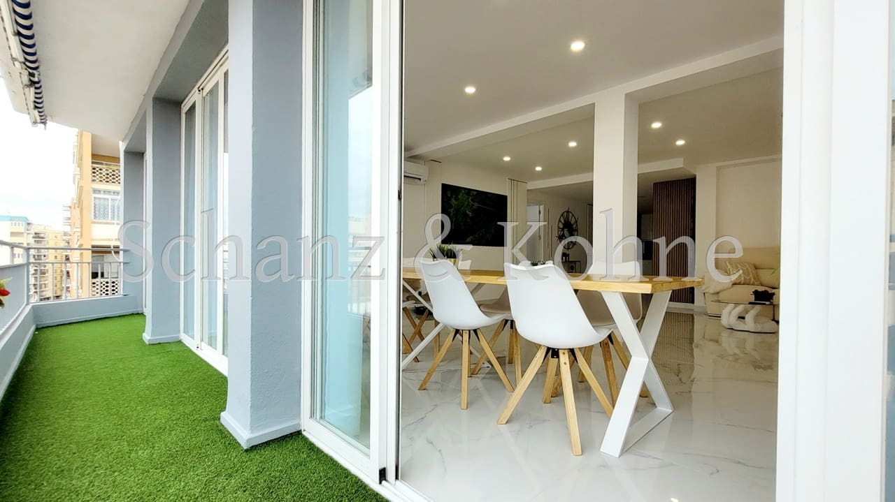 4 soveværelse Lejlighed til salg i L'Arenal / S'Arenal - € 595.000 (Ref: 8840138)