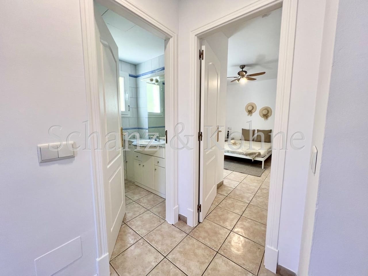 1 soverom Leilighet til leie i Tolleric - € 1 450 (Ref: 8845142)