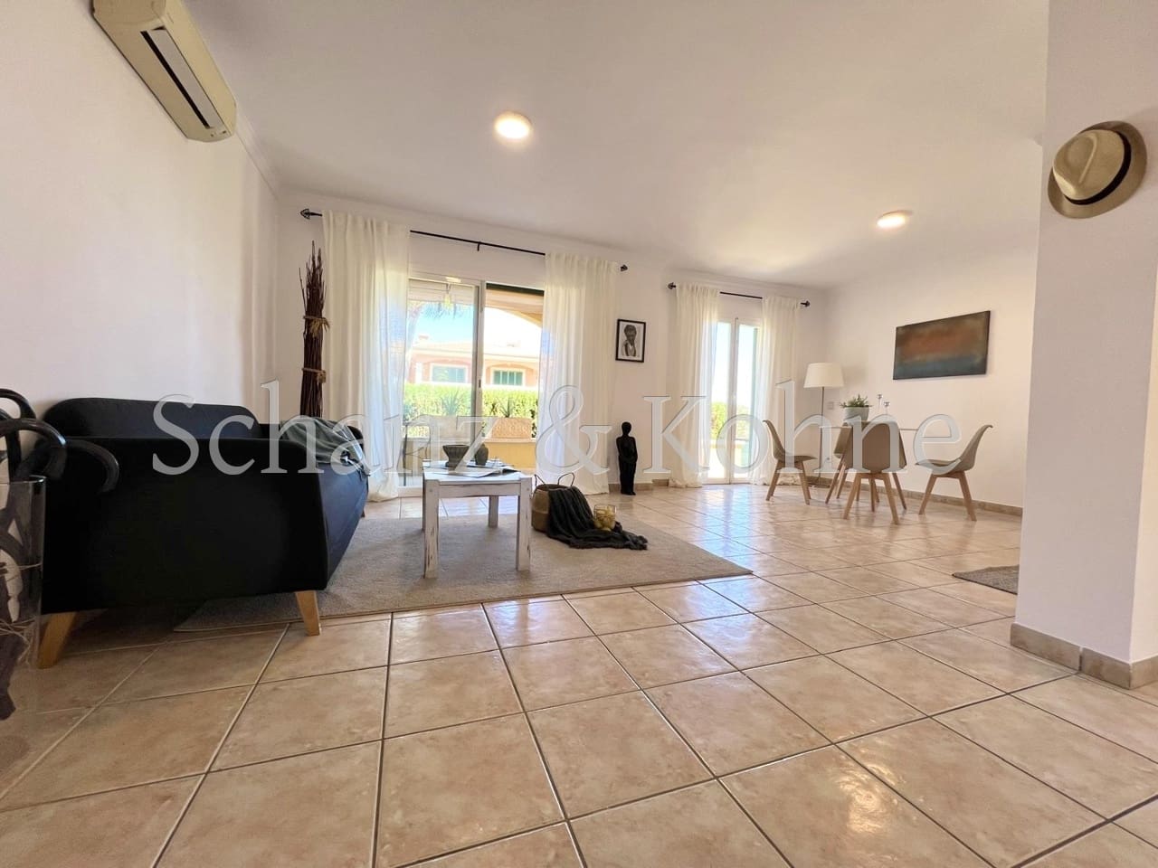 1 soverom Leilighet til leie i Tolleric - € 1 450 (Ref: 8845142)