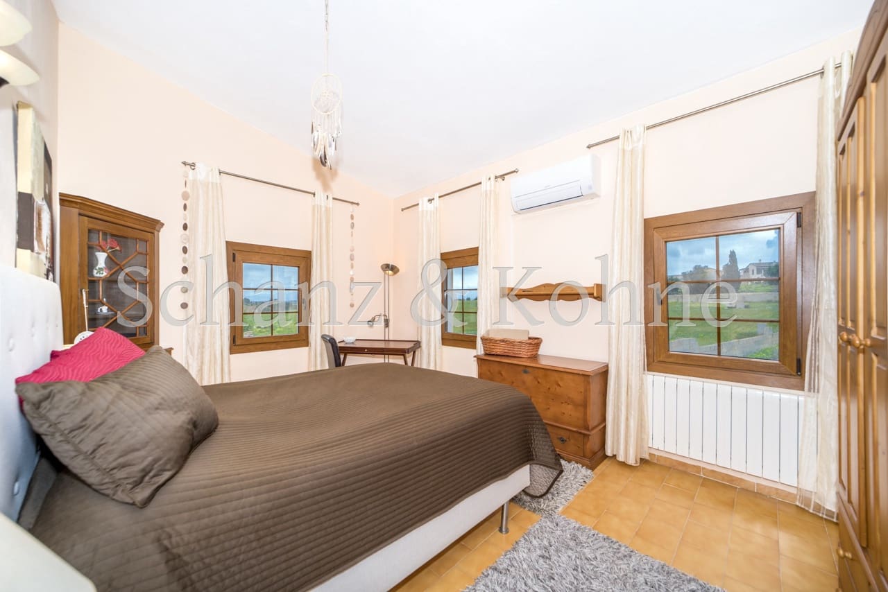 4 soveværelse Finca/Landehus til salg i Las Maravillas med swimmingpool - € 1.750.000 (Ref: 8888948)