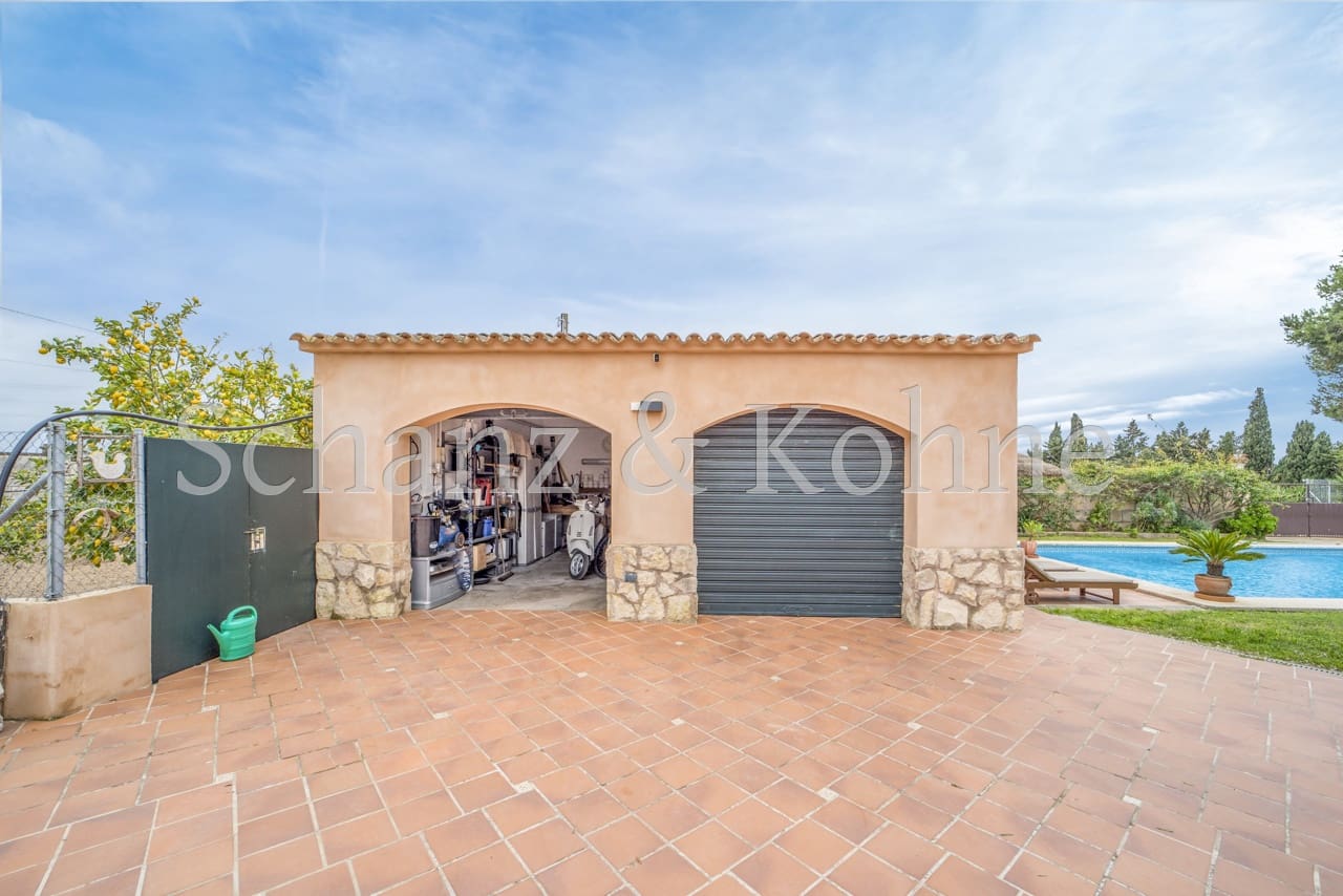 4 soveværelse Finca/Landehus til salg i Las Maravillas med swimmingpool - € 1.750.000 (Ref: 8888948)