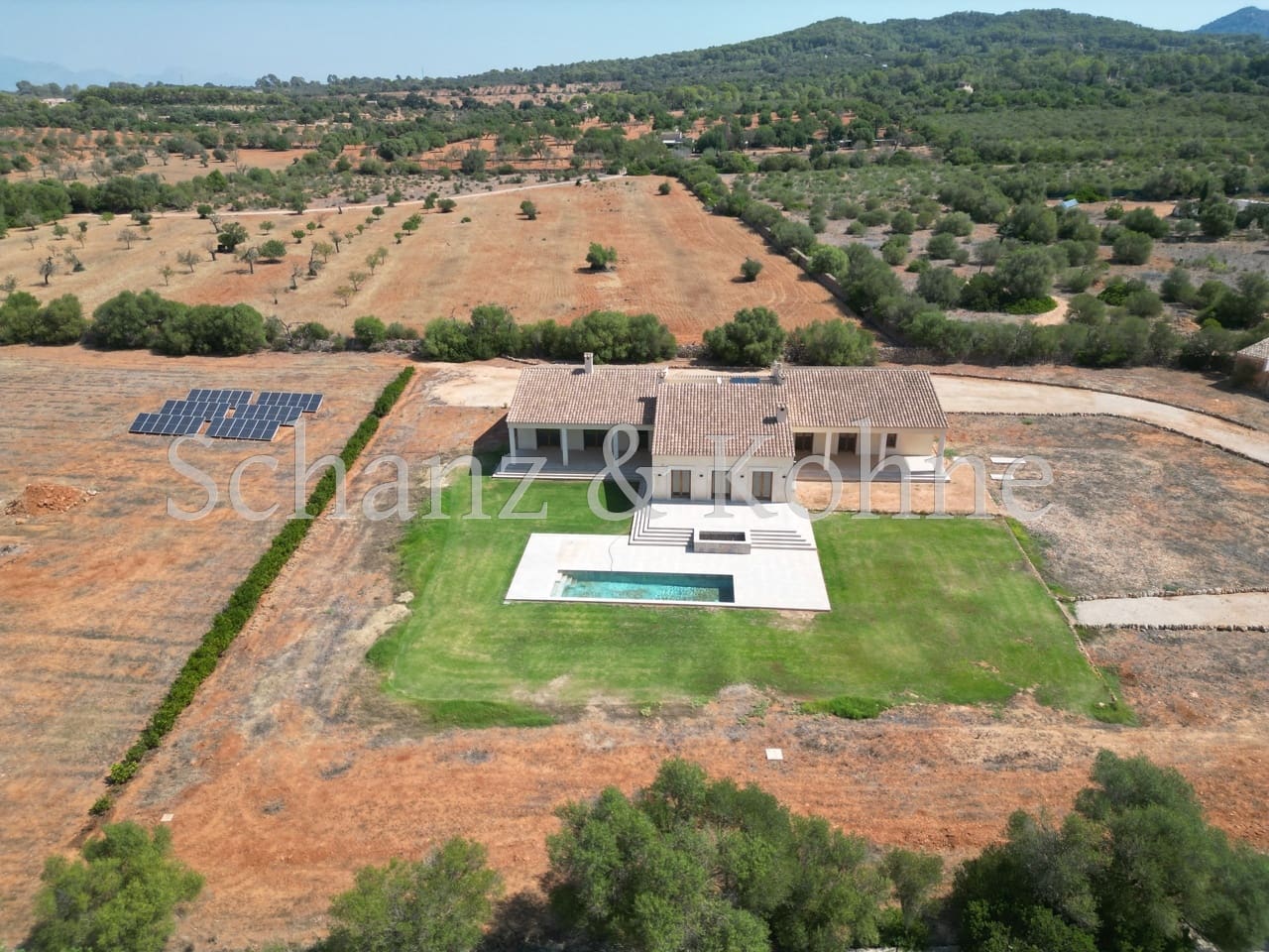 4 bedroom Villa for sale in Llucmajor with pool - € 3,500,000 (Ref: 9161605)