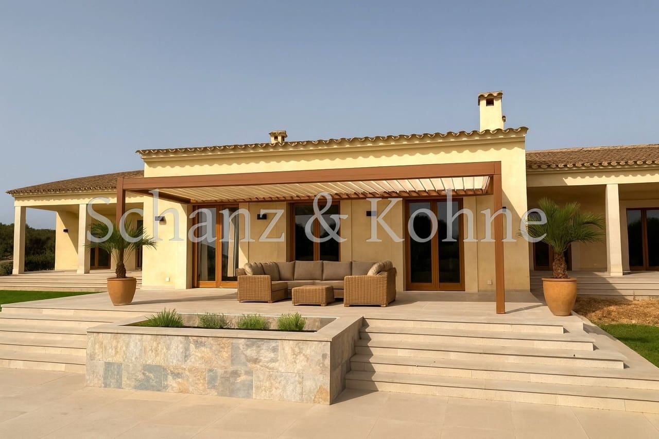 4 bedroom Villa for sale in Llucmajor with pool - € 3,500,000 (Ref: 9161605)