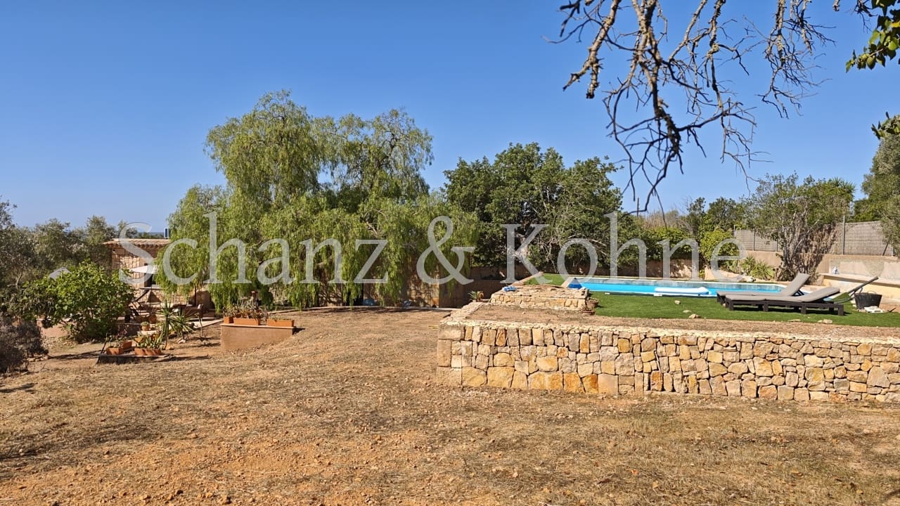 3 soveværelse Finca/Landehus til leje i Llucmajor med swimmingpool - € 3.000 (Ref: 9187349)