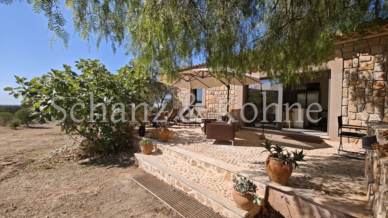 3 soveværelse Finca/Landehus til leje i Llucmajor med swimmingpool - € 3.000 (Ref: 9187349)