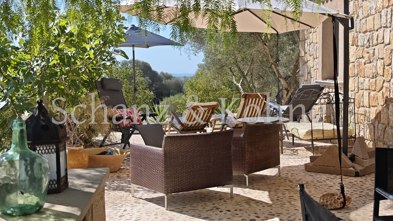 3 soveværelse Finca/Landehus til leje i Llucmajor med swimmingpool - € 3.000 (Ref: 9187349)