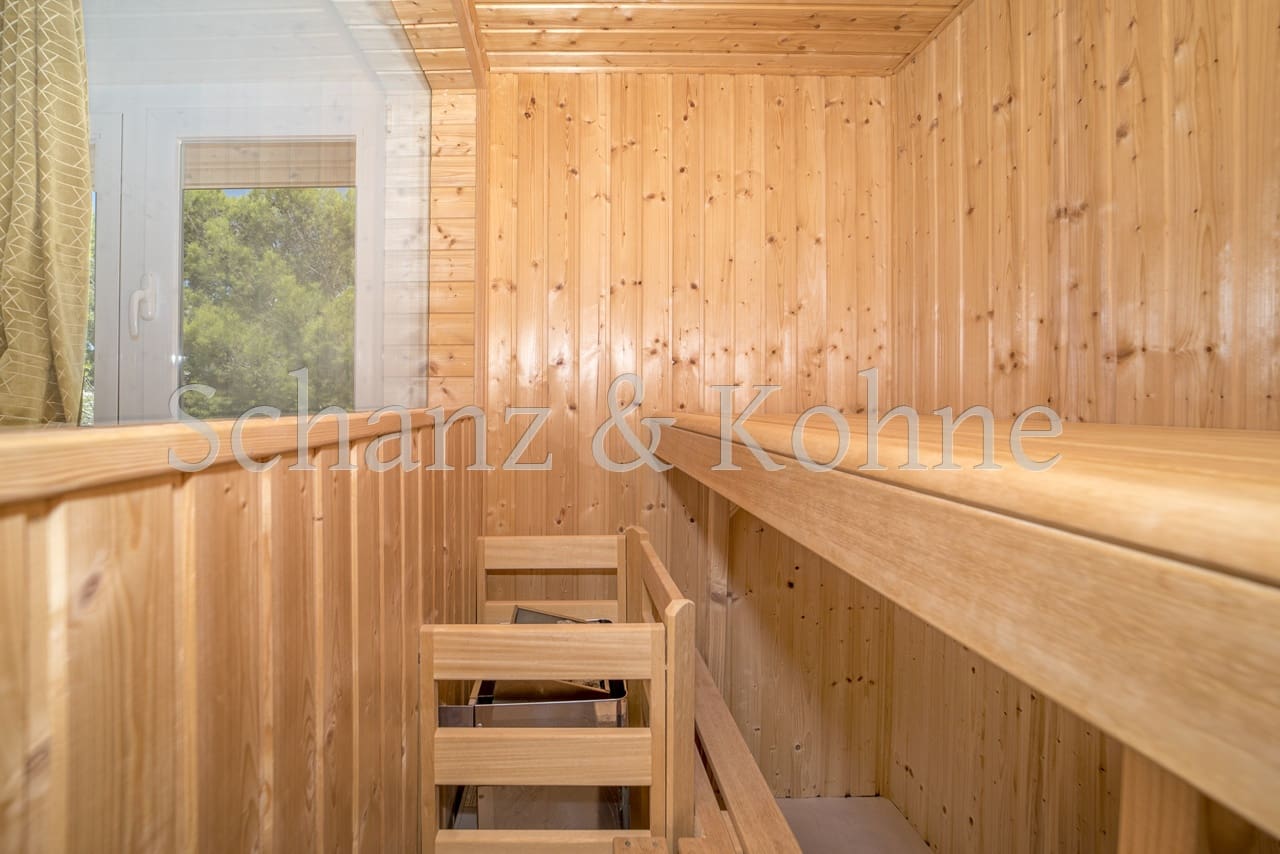 4 bedroom Penthouse for rent in Santa Ponsa - € 8,500 (Ref: 9279680)