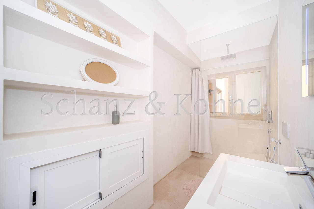 4 bedroom Penthouse for rent in Santa Ponsa - € 8,500 (Ref: 9279680)