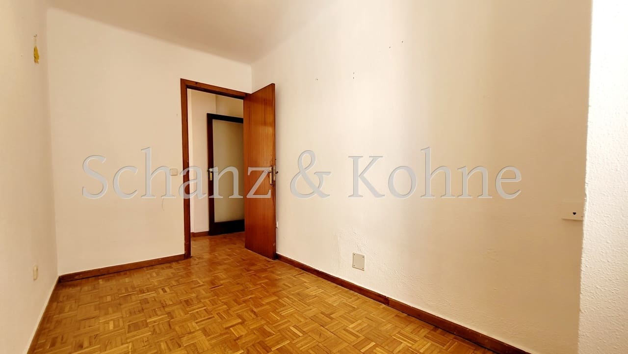 3 bedroom Flat for sale in Palma de Mallorca - € 575,000 (Ref: 9409989)