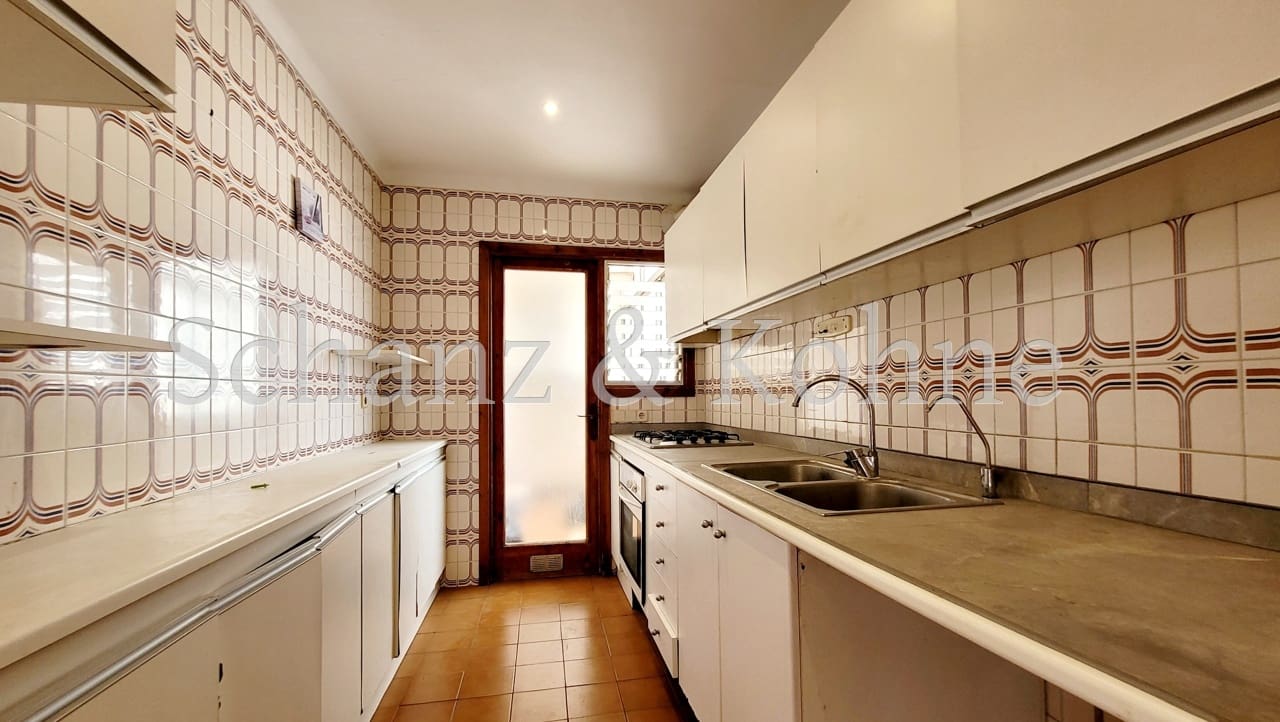 3 bedroom Flat for sale in Palma de Mallorca - € 575,000 (Ref: 9409989)