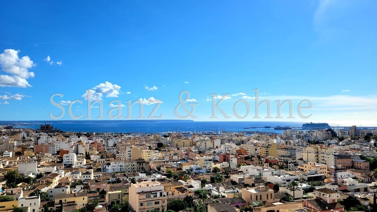 3 bedroom Flat for sale in Palma de Mallorca - € 575,000 (Ref: 9409989)