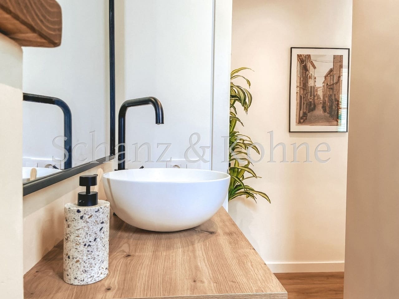 3 slaapkamer Flat te huur in Palma de Mallorca - € 1.750 (Ref: 9606762)